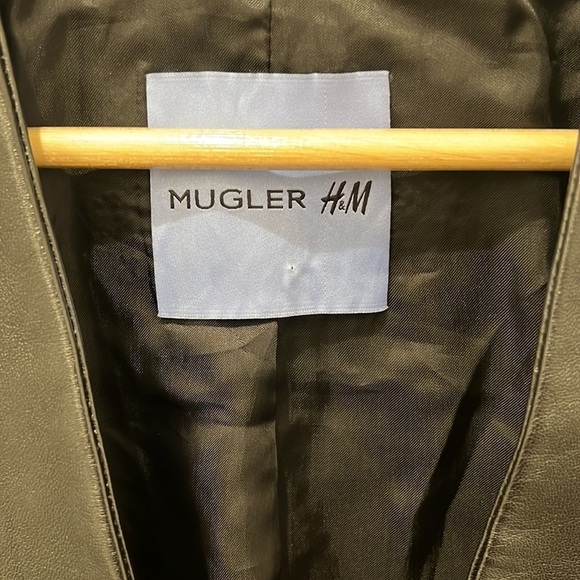 Mugler x H&M | Defined Waist Leather Blazer (Men’s) - Size S/M (EU 46/US 36R) - Picture 7 of 12